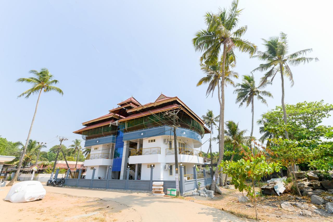Oyo 11891 Amare Beach Resorts Alappuzha Esterno foto