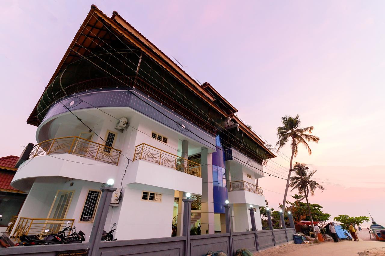 Oyo 11891 Amare Beach Resorts Alappuzha Esterno foto